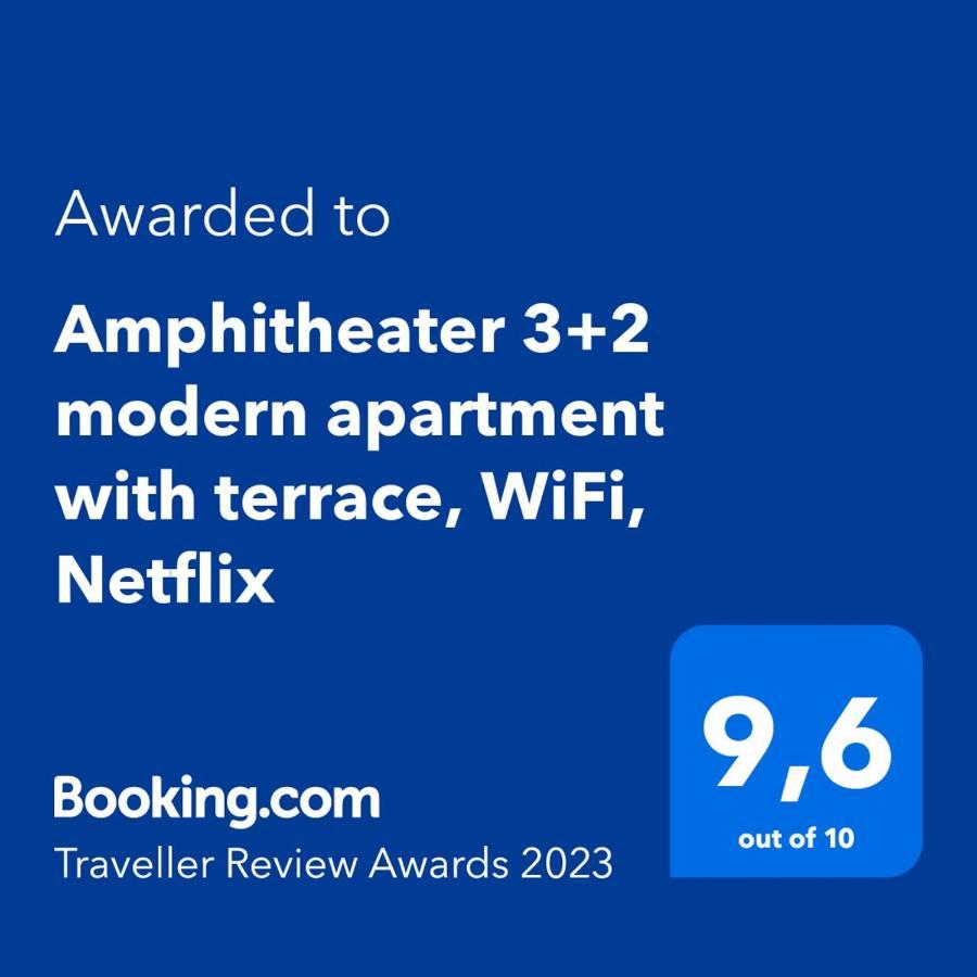 Amphitheater 3+2 Modern Apartment With Terrace, Wifi, Netflix Pula Ngoại thất bức ảnh